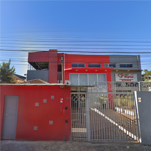 Fachada da Unidade 2 do Colégio Siglan em Perus
