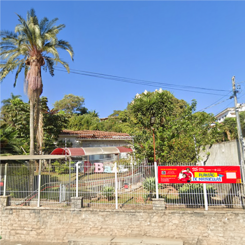 Fachada da Unidade 3 Baby Siglan em Perus